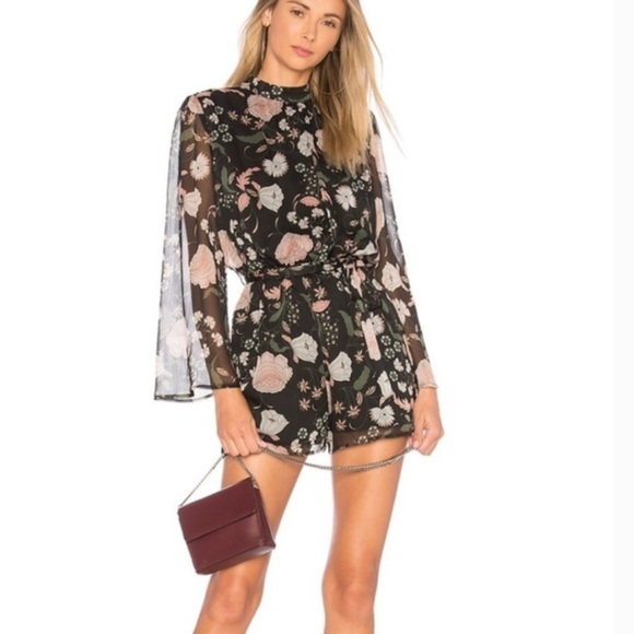 BB Dakota Tullia Floral Romper Size M - Picture 1 of 10